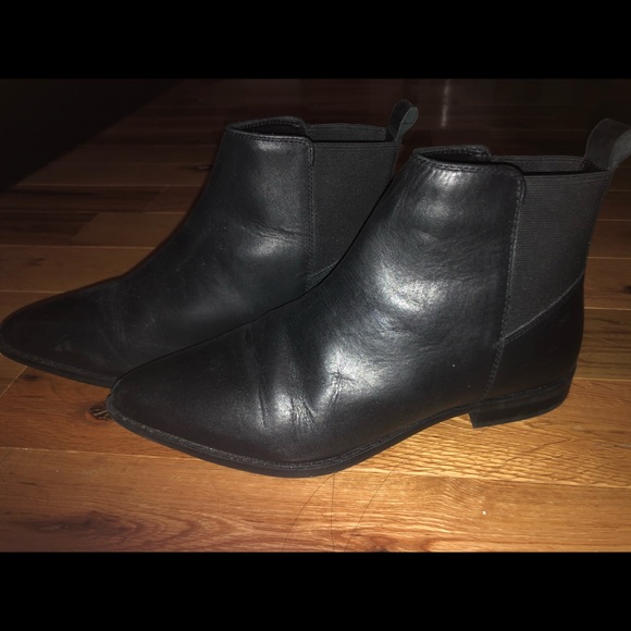 Chelsea boots - Picture 2 of 2